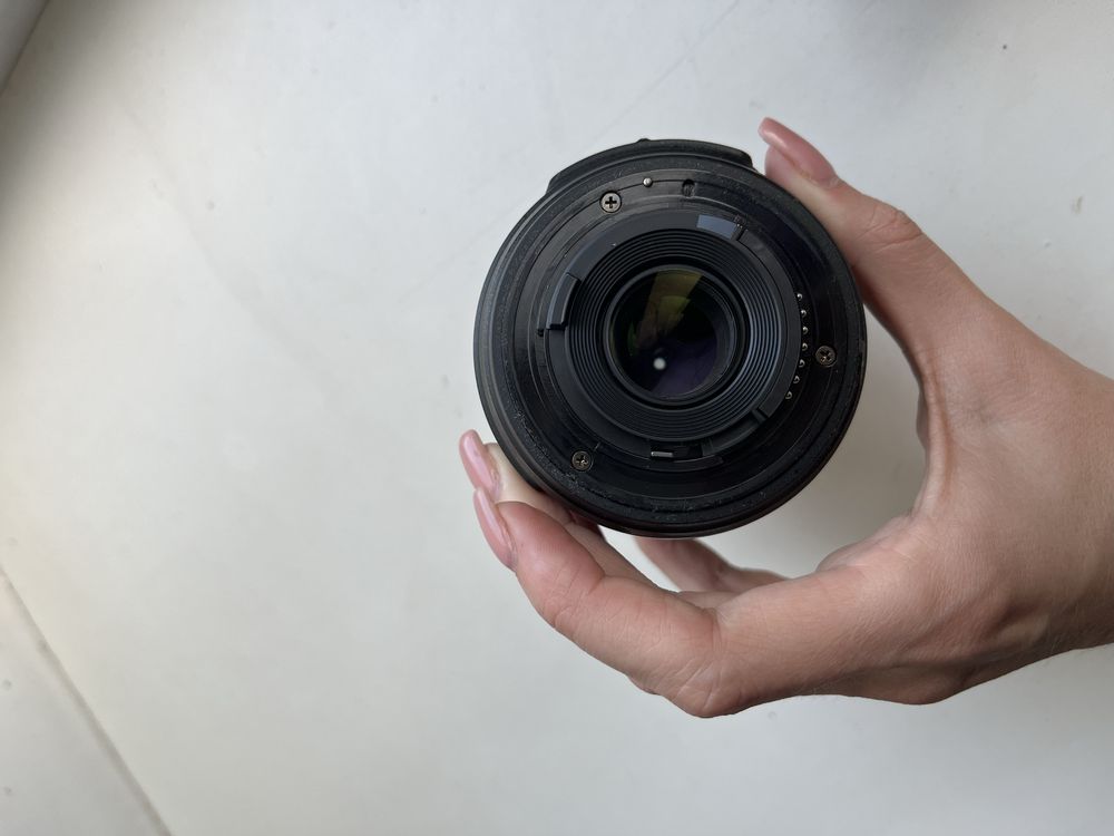 Продам nikon d5200 комплект