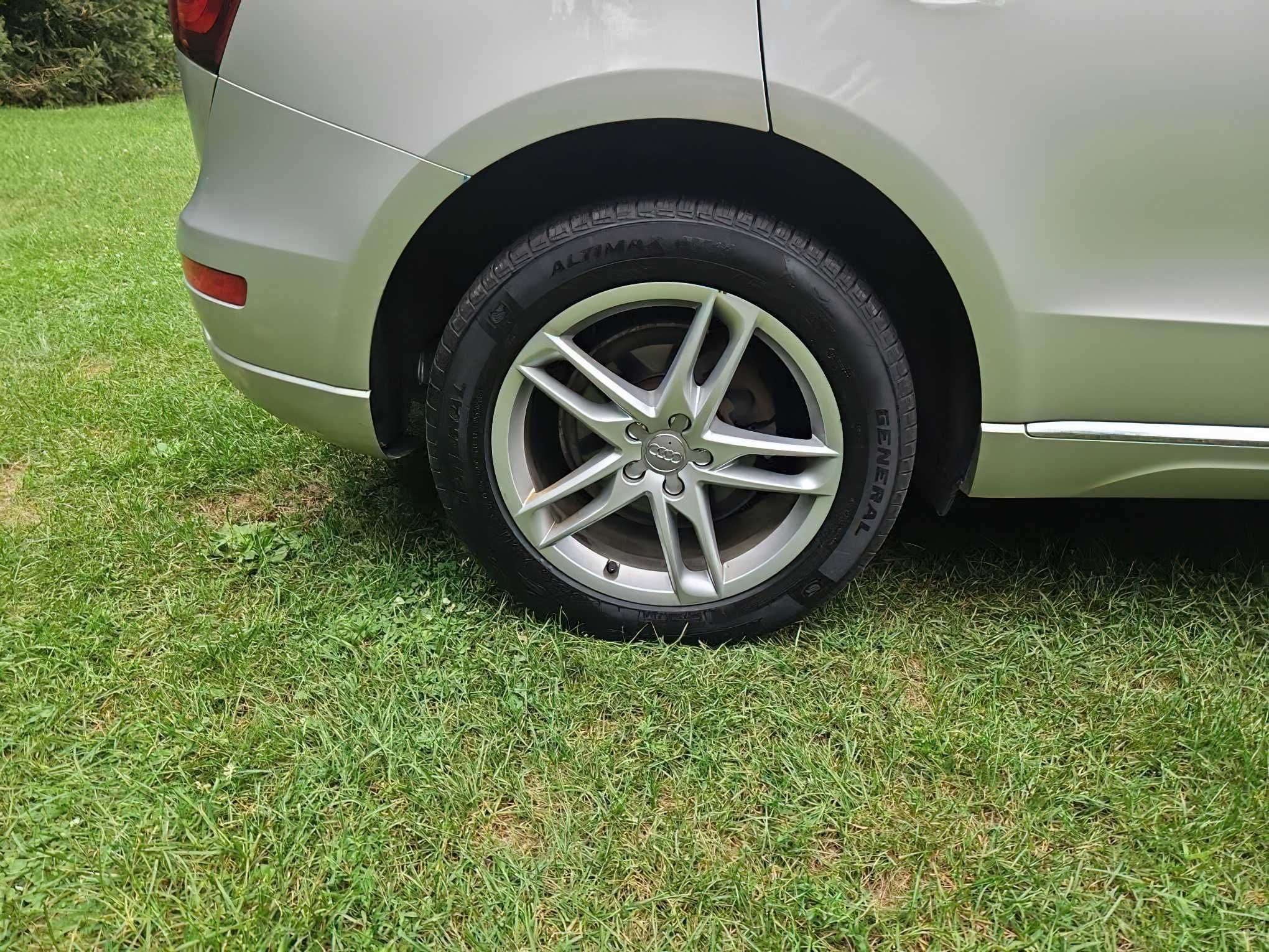 Audi Q5     2017