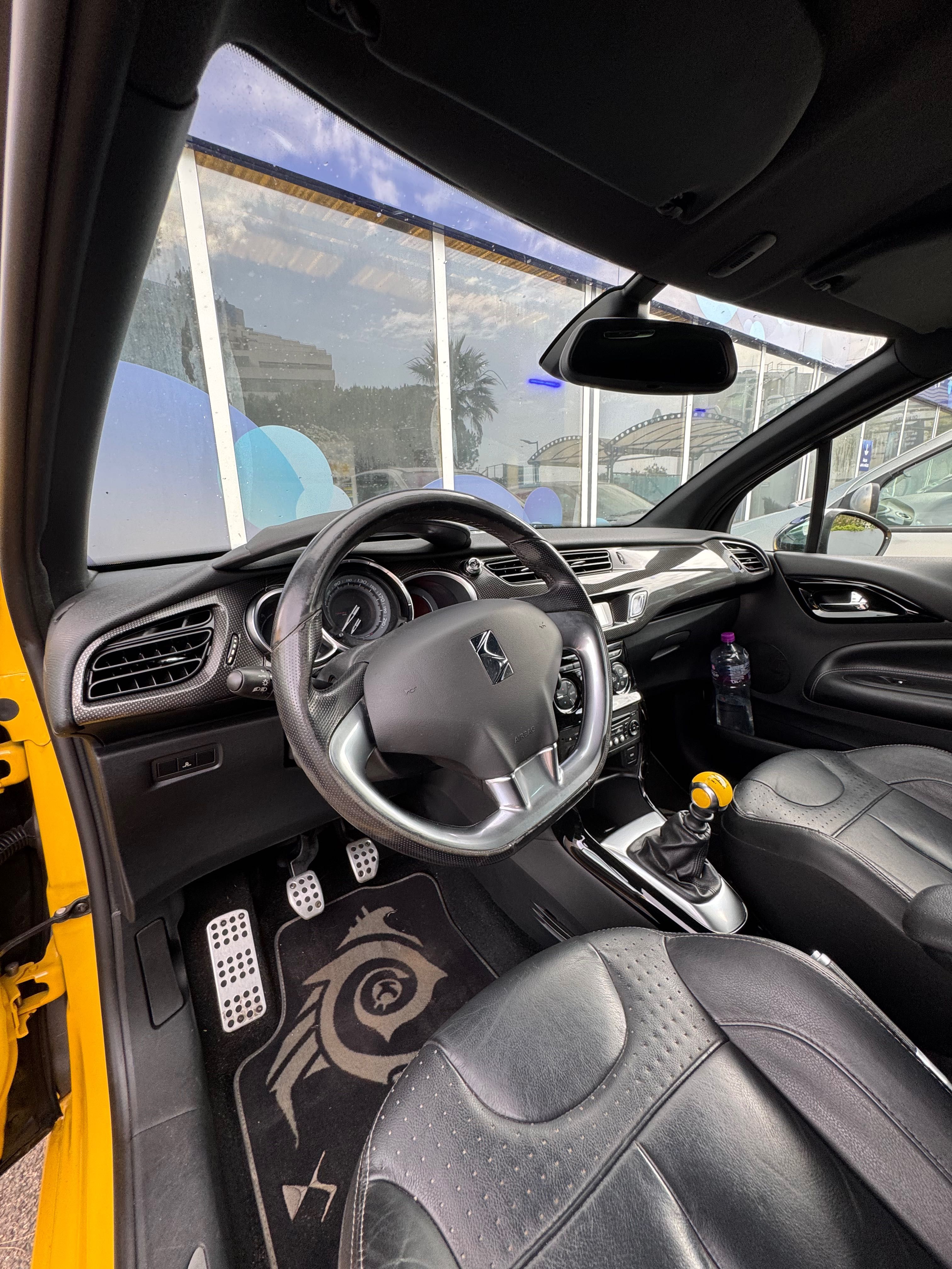 Citroën DS3 So Chic 1.6 HDi – 120 CV – 3 portas