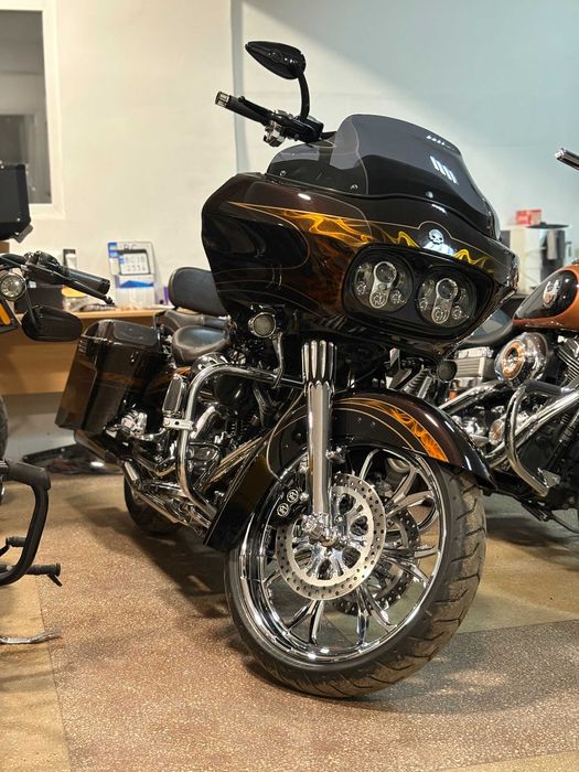 Harley-Davidson Road Glide CVO FLTRXSE