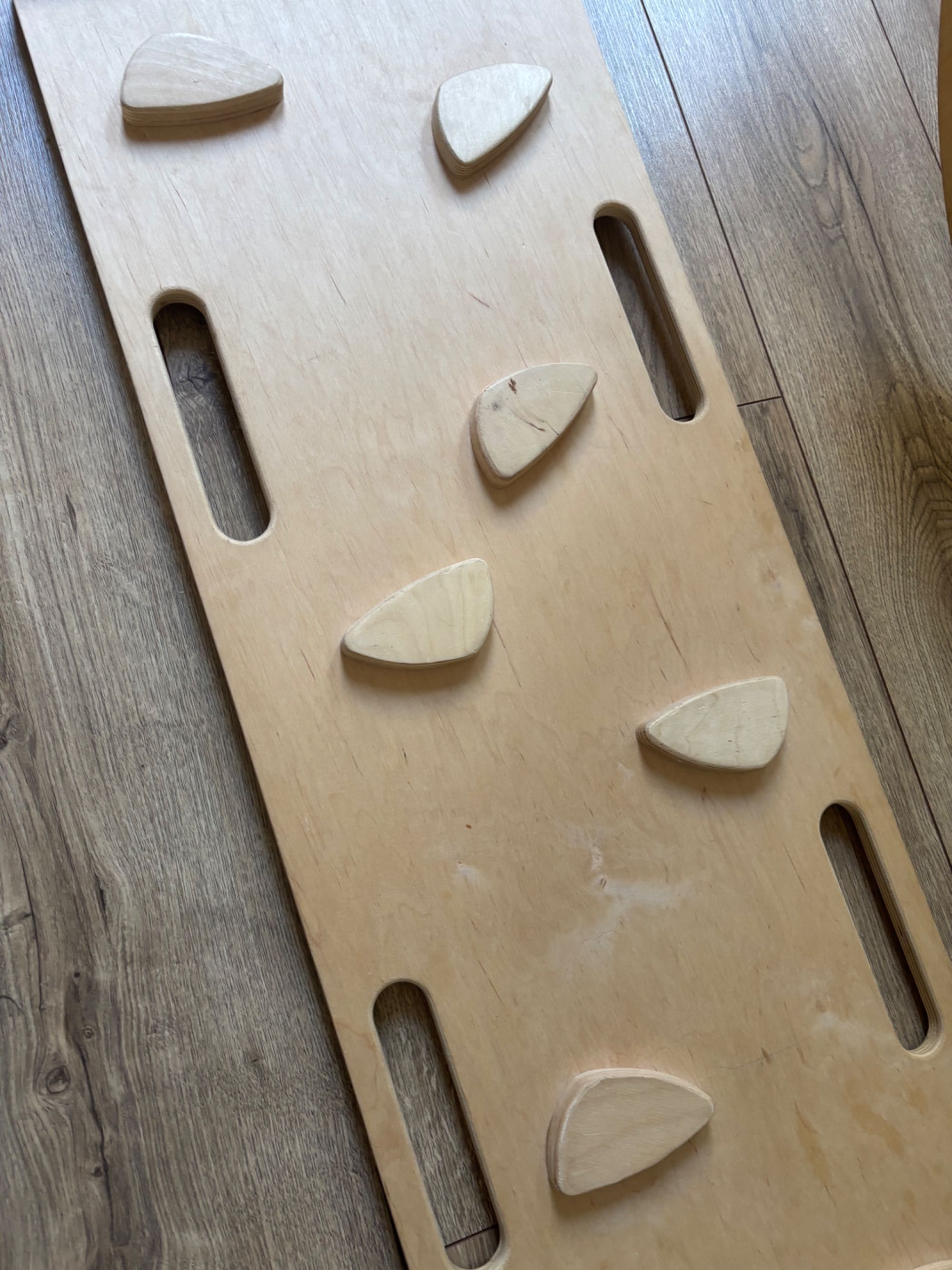 Bujak montessori ze zjeżdżalnią