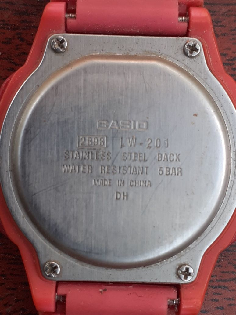 Женские часы Casio LW-201