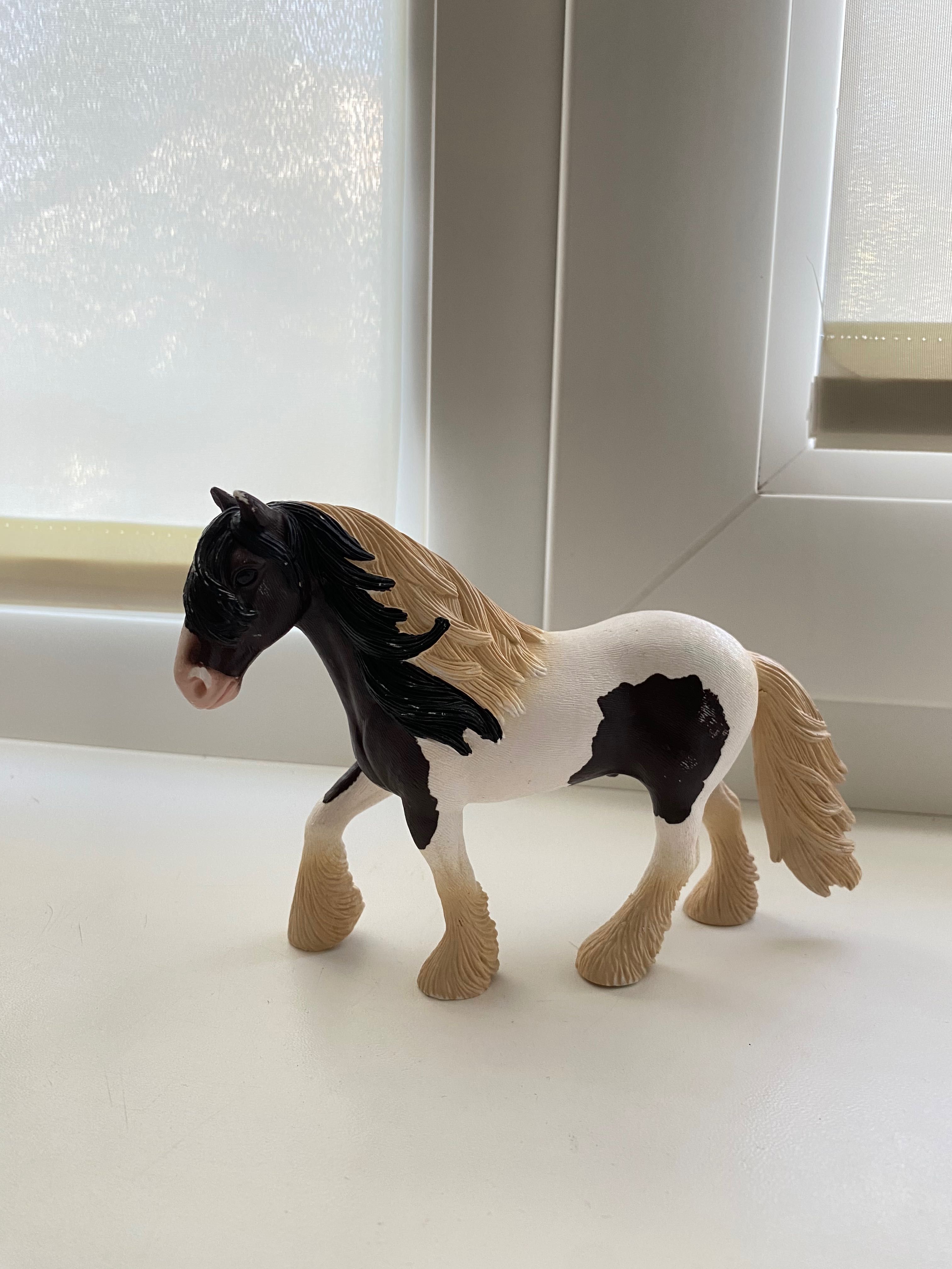 Кінь породи Тінкер Schleich шляйх