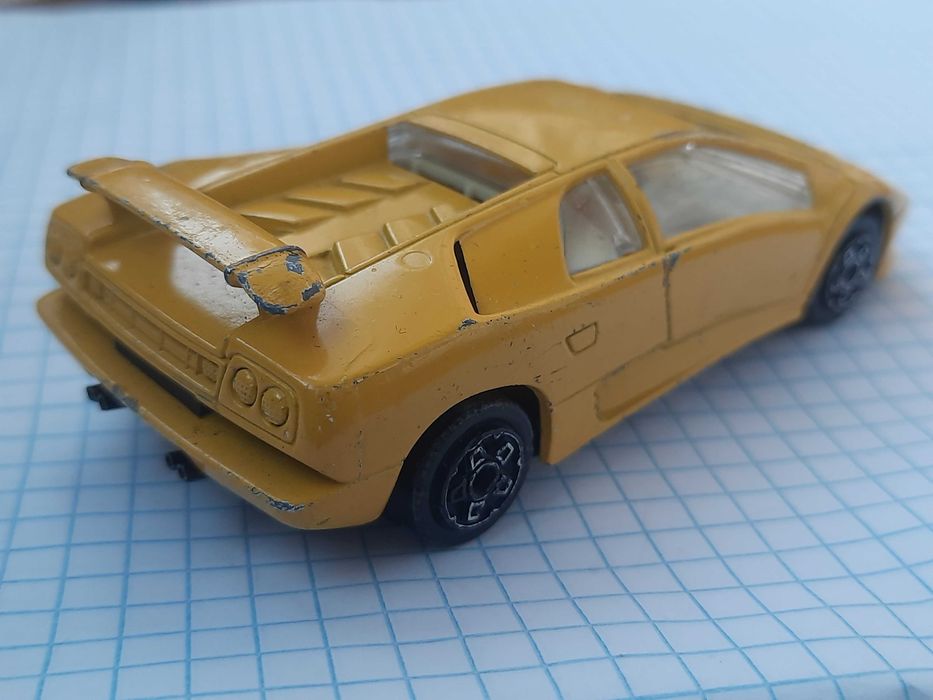 Модель автомобіля Lamborghini Diablo
