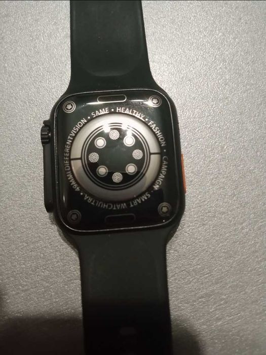 Смартгодинник (smartwatch)