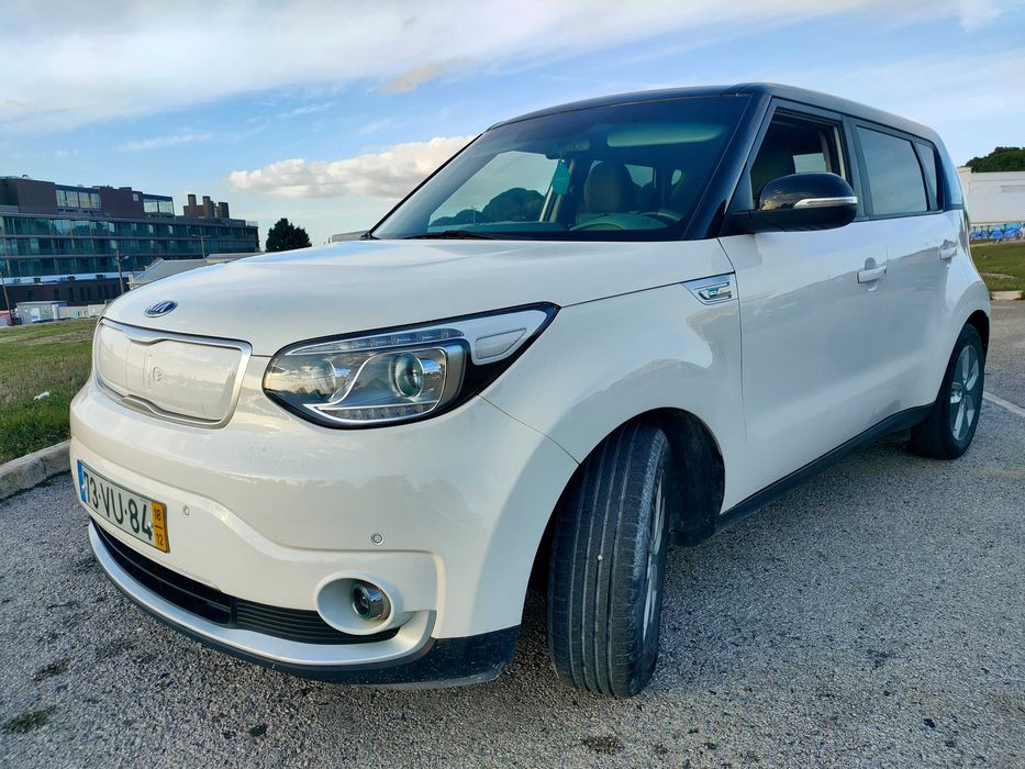 Kia elétrico impecável