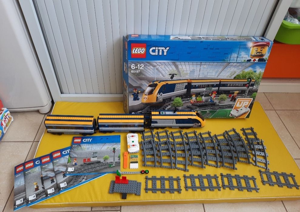 LEGO Лего City 60197 Пасажирський поїзд, Траси 60205, 60238 разом усе