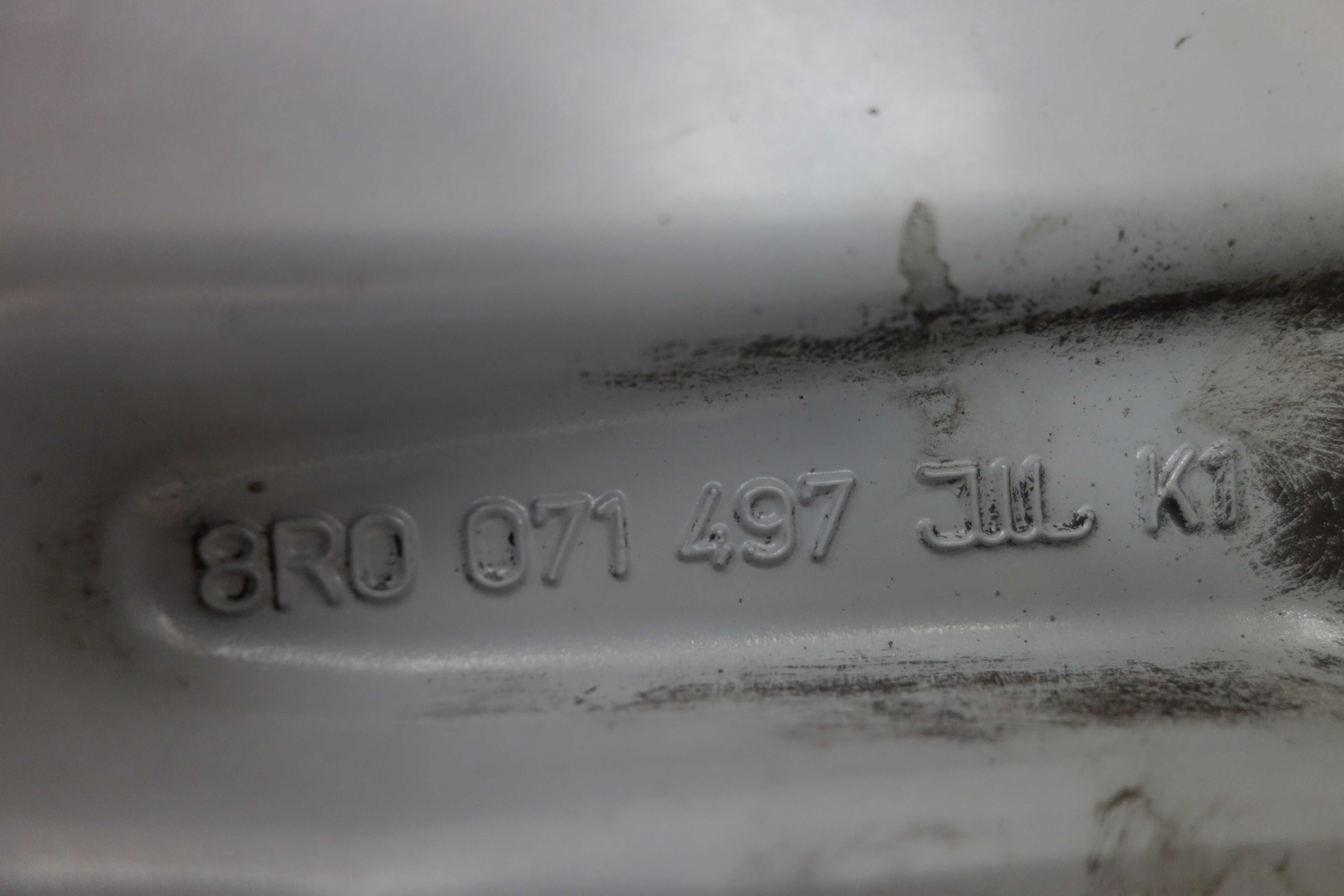 Alufelgi 17" 5x112 Audi A4 A4L Q5 A6 Srebrne 950