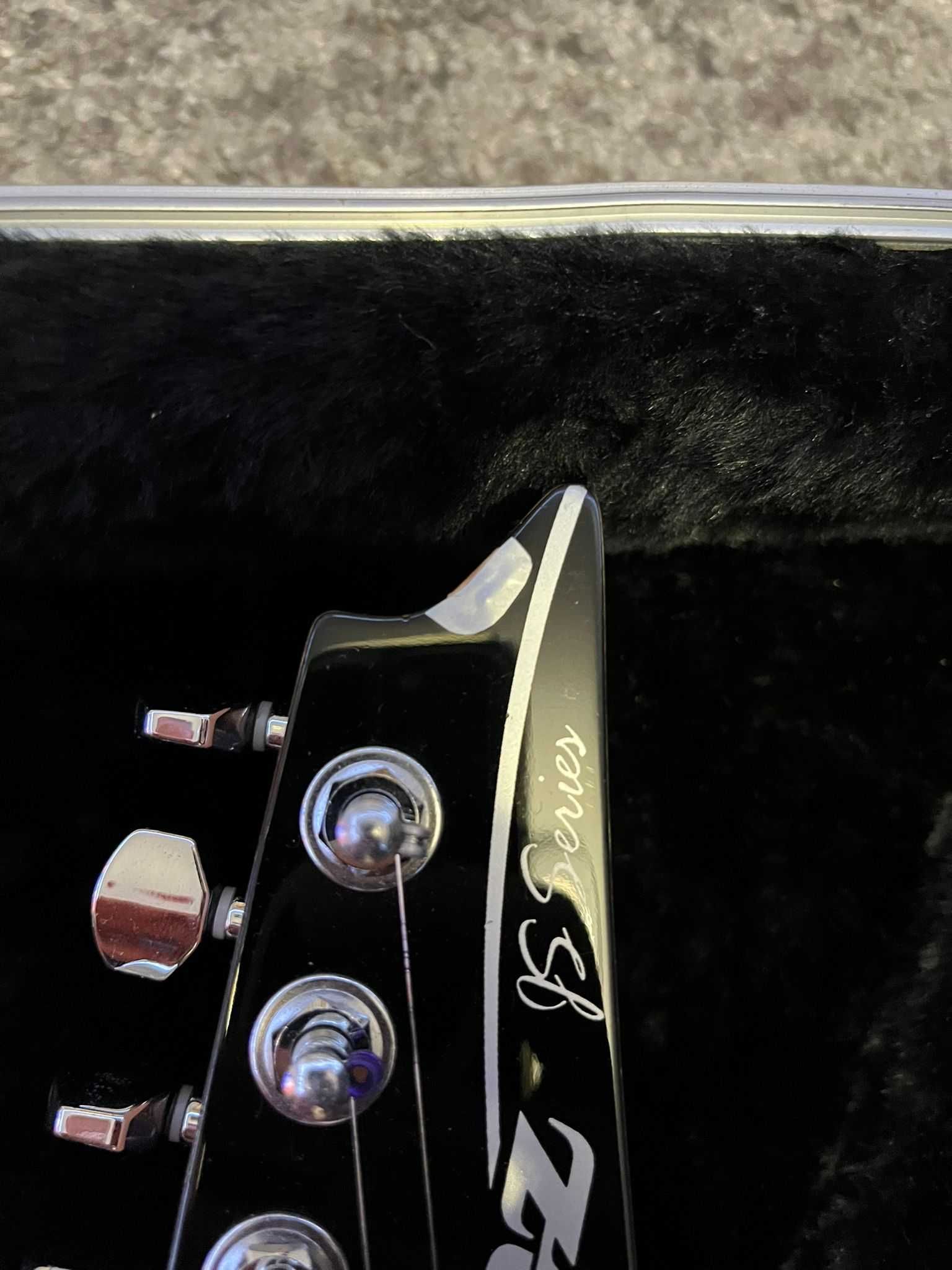 Guitarra eletrica Ibanhez JS100