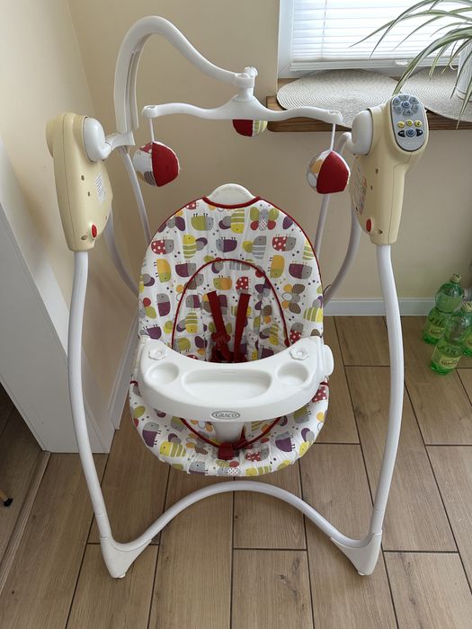 Дитячий стілець гойдалка шезлог Graco