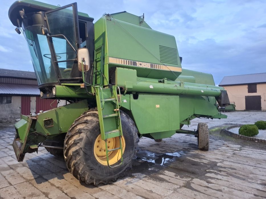 Kombajn john deere 1065 silnik 6 turbo sieczkarnia kabina klimatyzacja