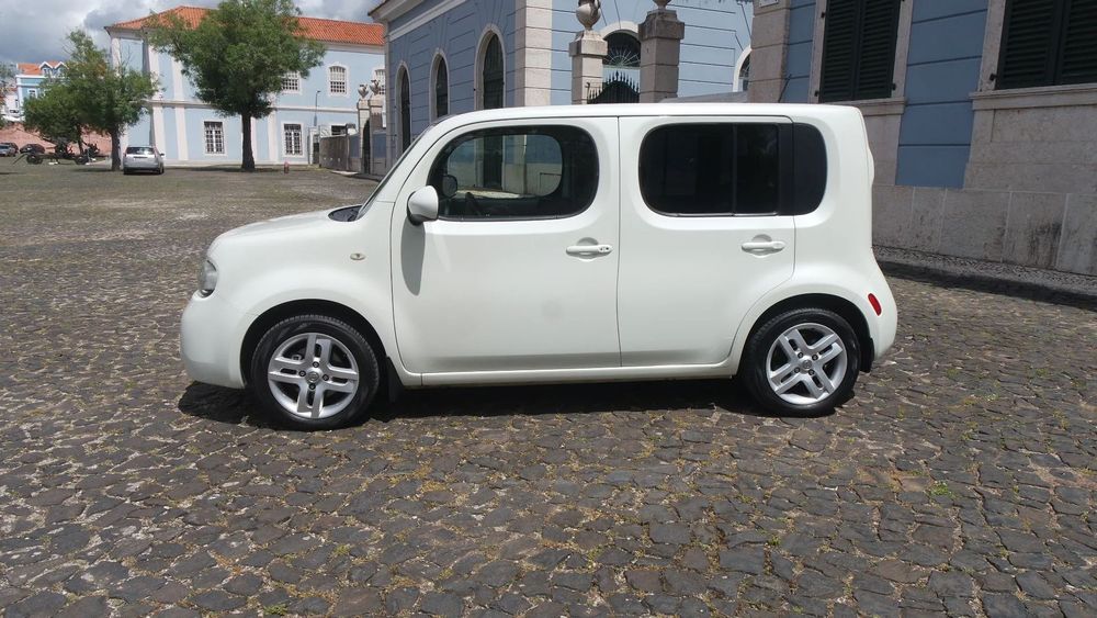 Nissan Cube 1.6