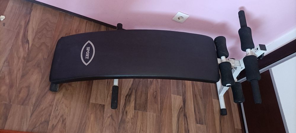 Vende se banco de abdominais