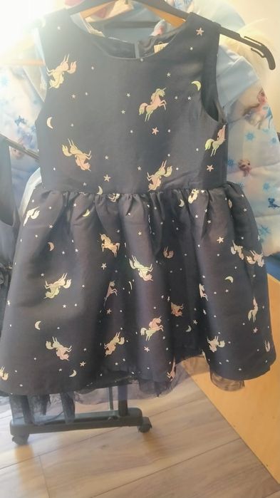 Sukienka Hm rozmiar 110-116