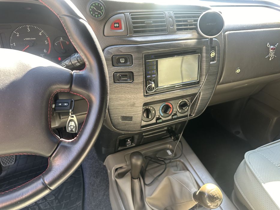 Продам Nissan Patrol Y61 4.2 дизель