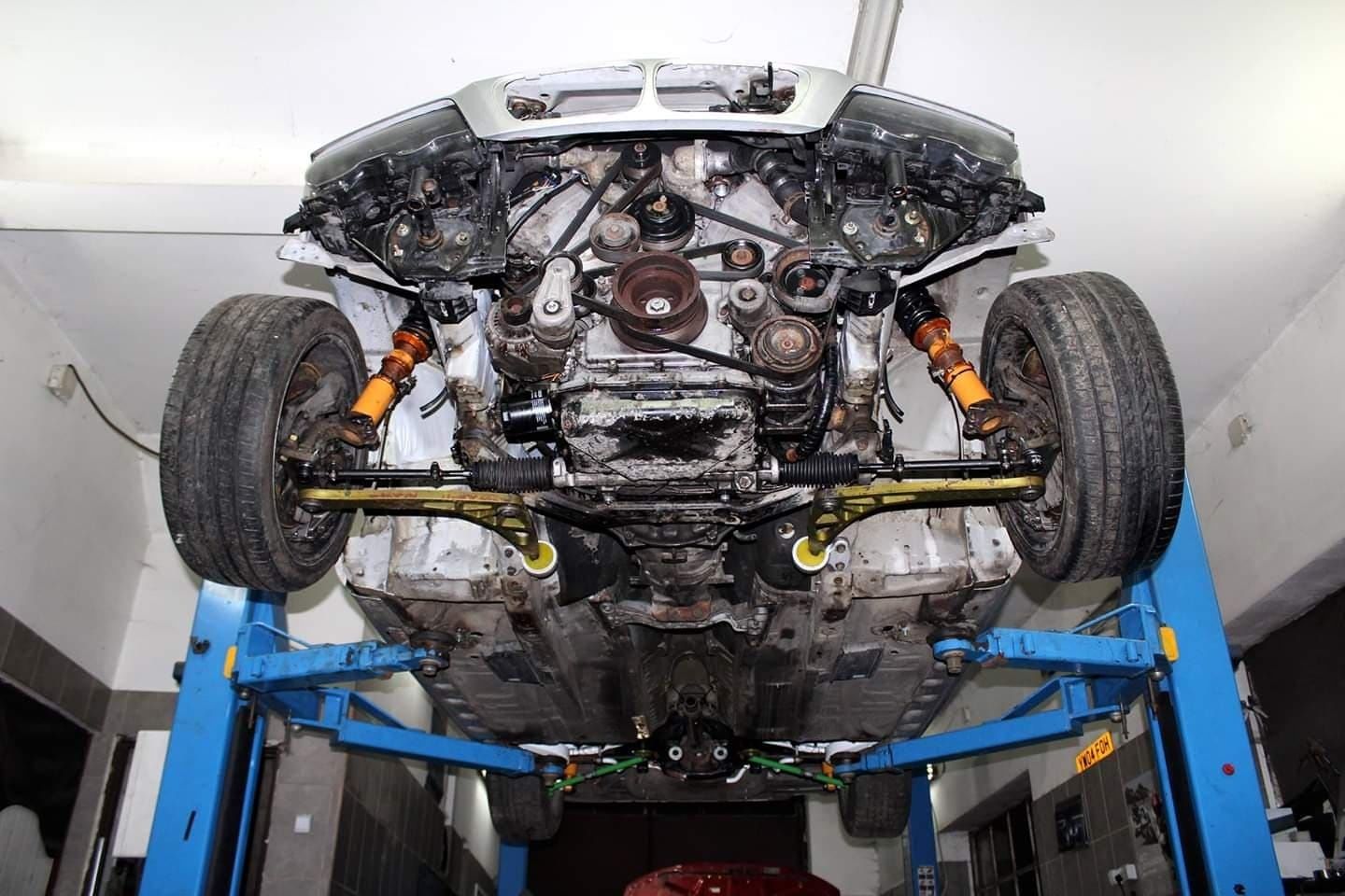 BMW E46 4.0 V8 kompresor drift