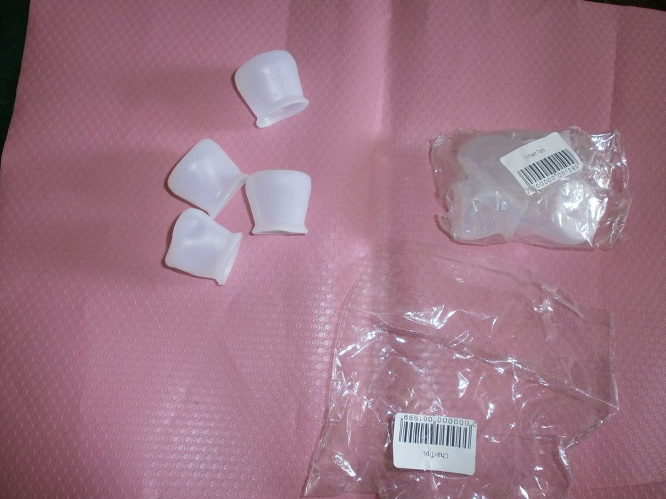 Силіконові накладки на ніжки меблів. Ціна за 2 комплекта ( 8шт)