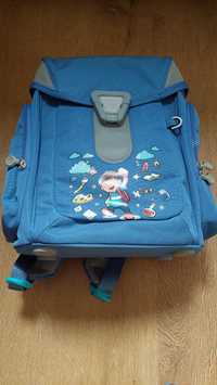 Продам школьный ортопедический рюкзак для детей с 1 по 4 клас