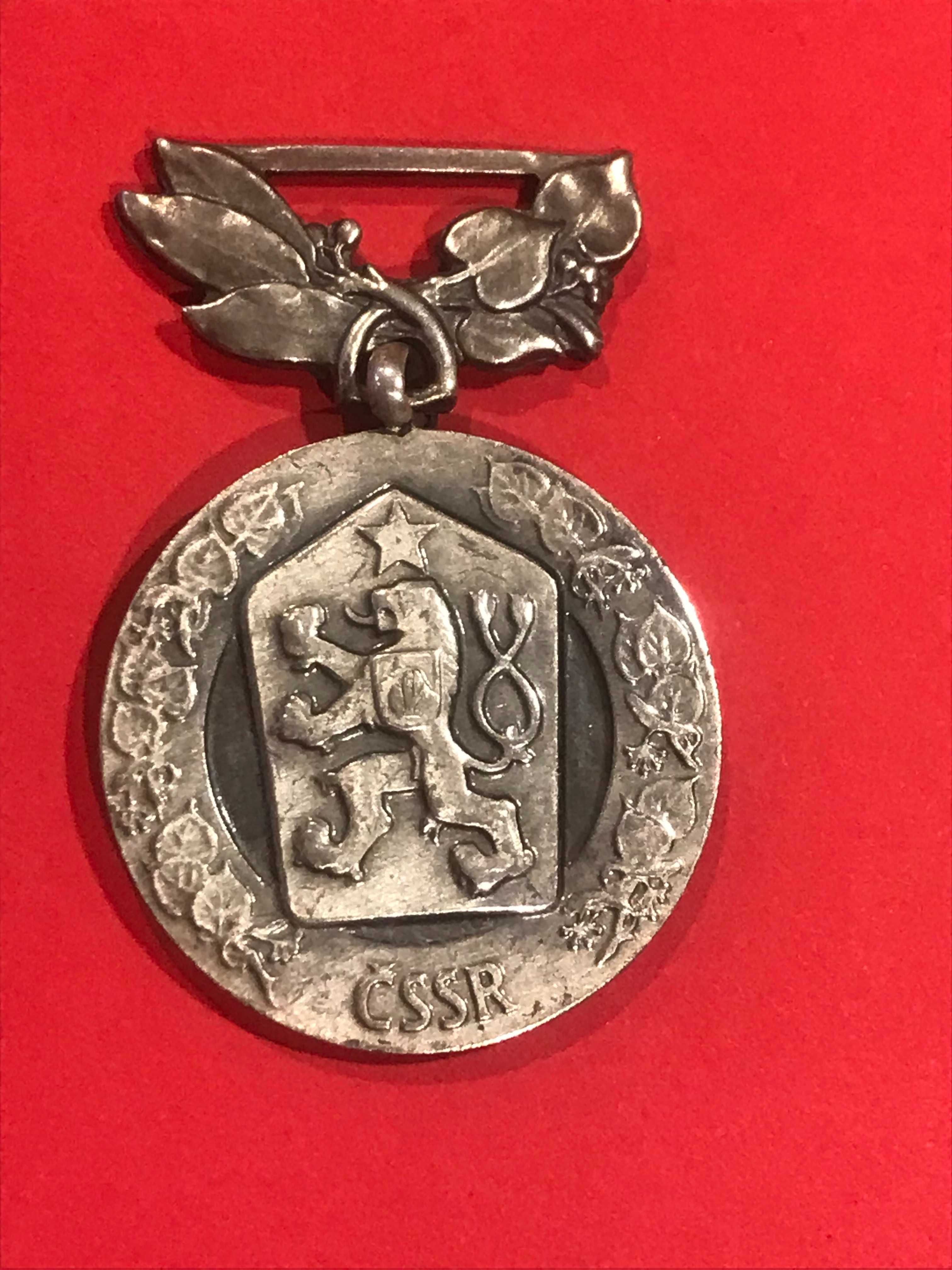 Medal Czechosłowacja Za Zasługi w Obronie Ojczyzny próba 925