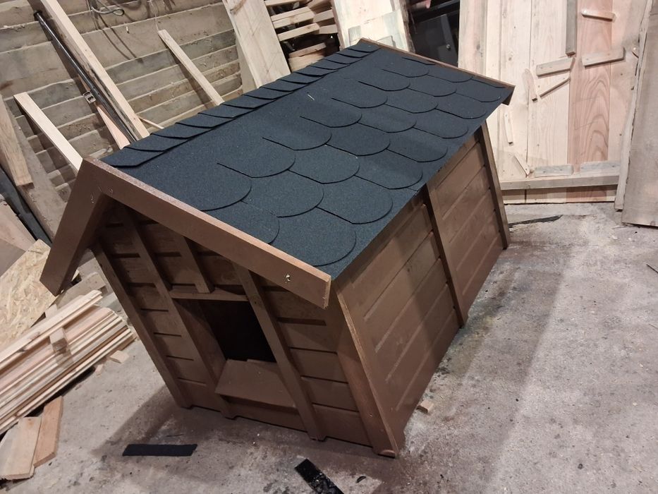 Buda dla psa duża owczarek niemiecki