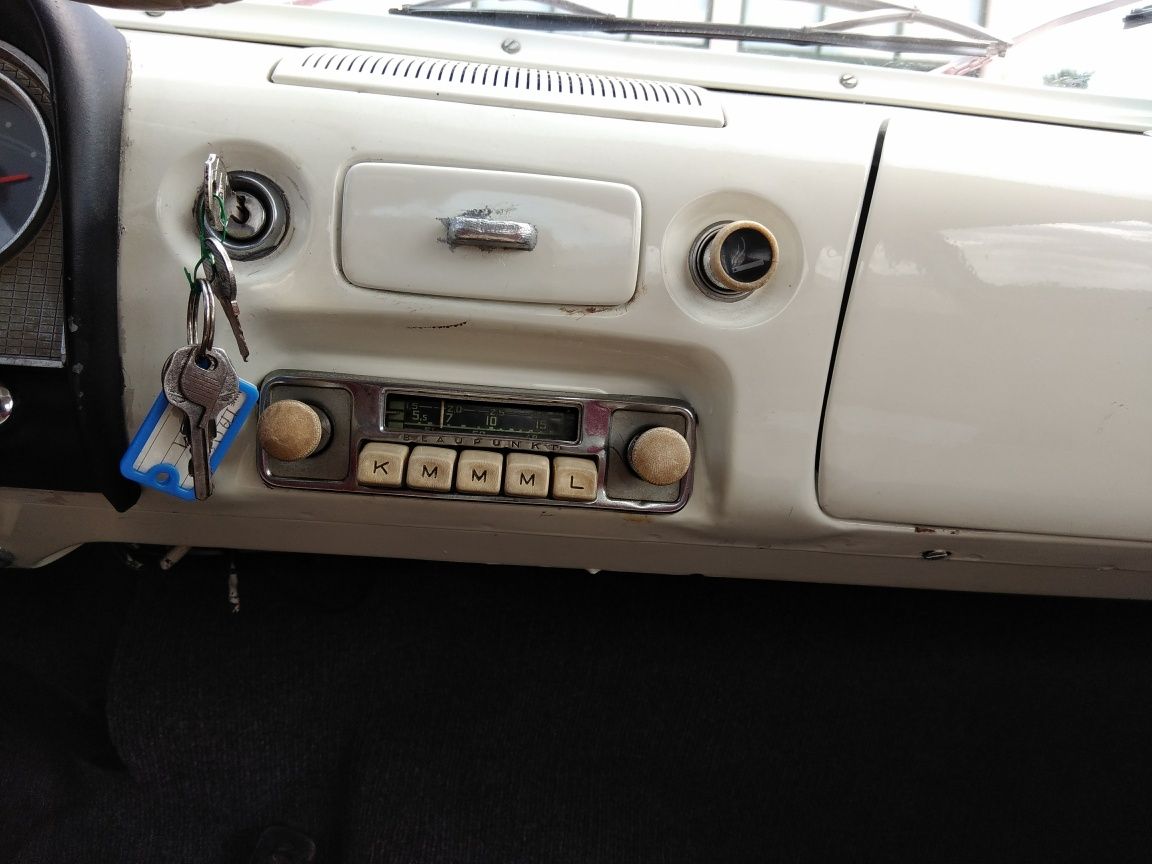 Clássico Ford Taunus 12M SUPER
