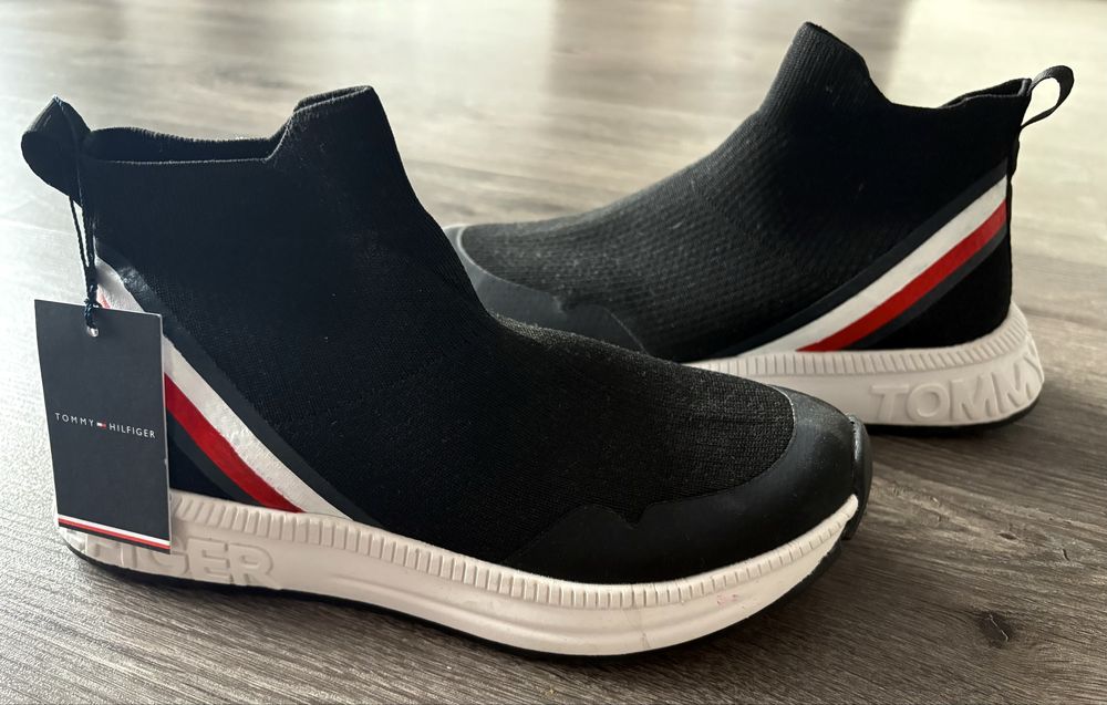 Buty sneakersy ze skarpetą Tommy Hilfiger rozmiar 37