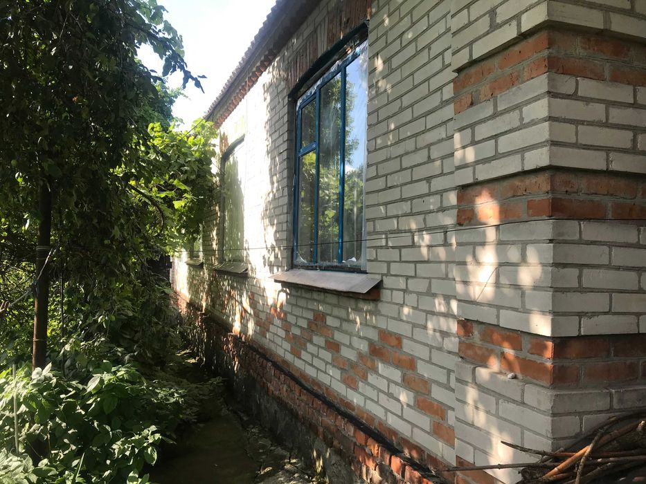 Будинок по вул. Кузні обмін на квартиру