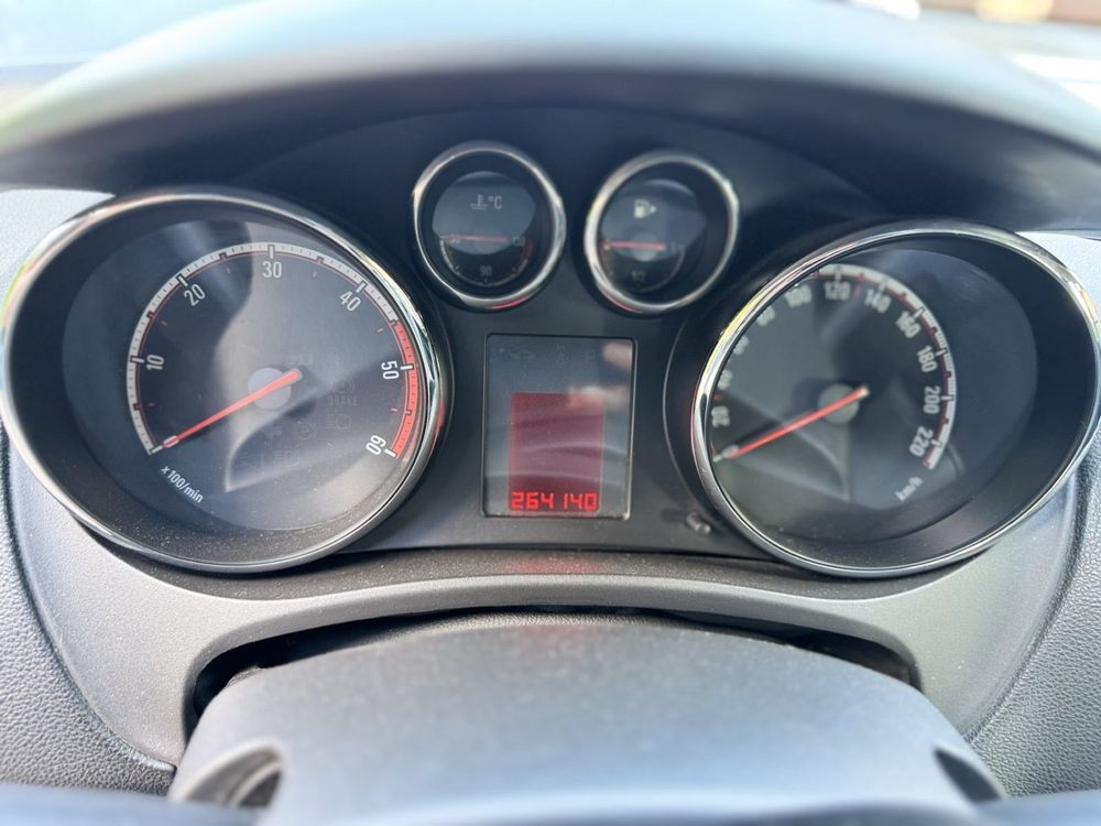 Opel Meriva 1.7 Дизель
