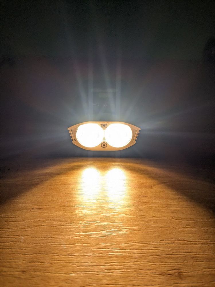 Фонарь велосипедный fenix bc30r 1800 lumens