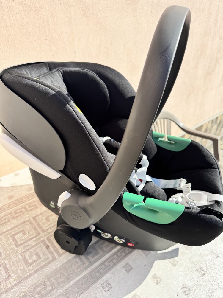 Автокрісло Cybex