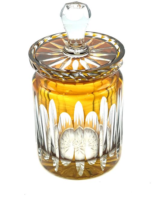 Bomboneira em cristal lapidado