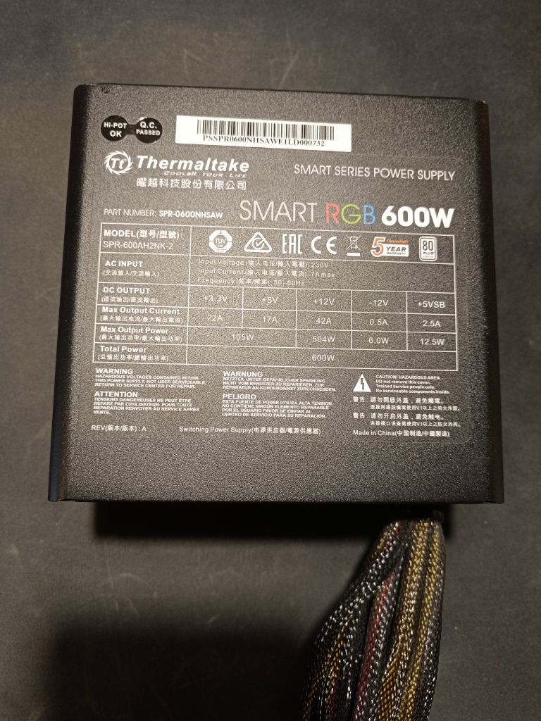 Блок живлення Thermaltake Smart 600W RGB