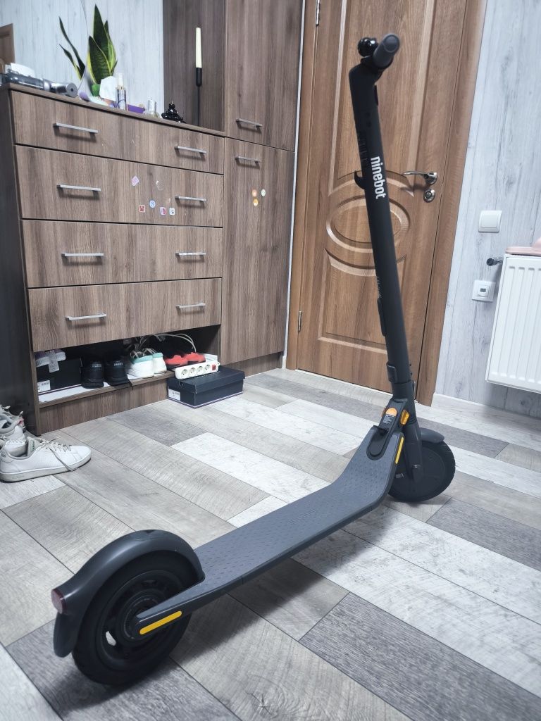 Продам Segway Ninebot E25E