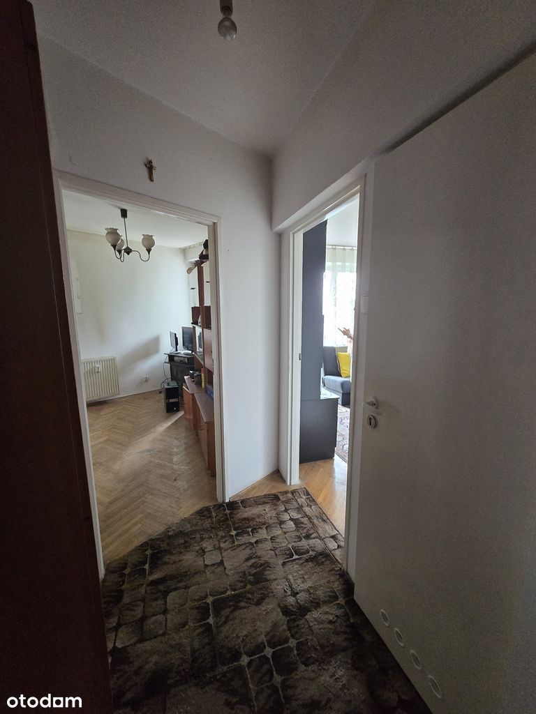2 pokoje w niskim bloku Winogrady os. Kosmonautów
