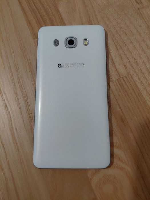 Samsung Galaxy J5 2016 na części