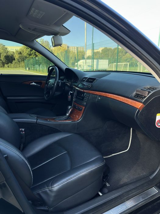 Mercedes-Benz w211 e280 4-matic