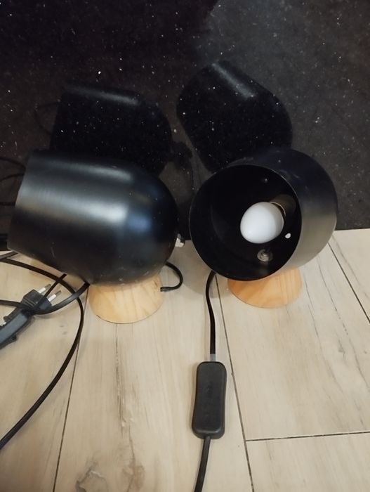 Lampa lampka nocna dwie sztuki czarna drewno