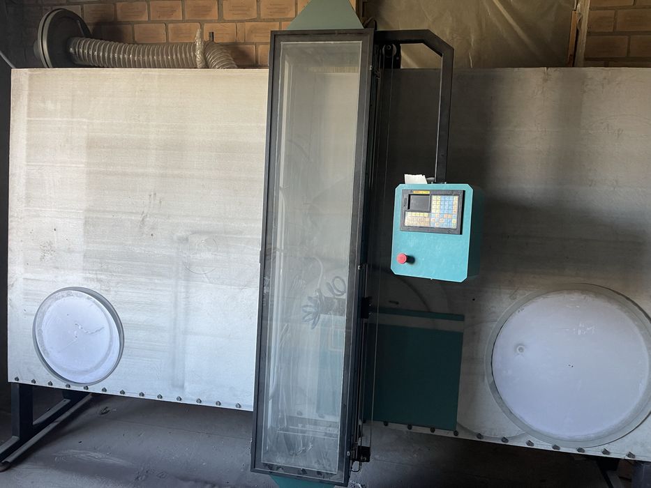 піскоструйна машина СNC по склу