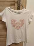 Damska bluzka koszulka t-shirt z sercem i kwiatkami S/36 flower heart