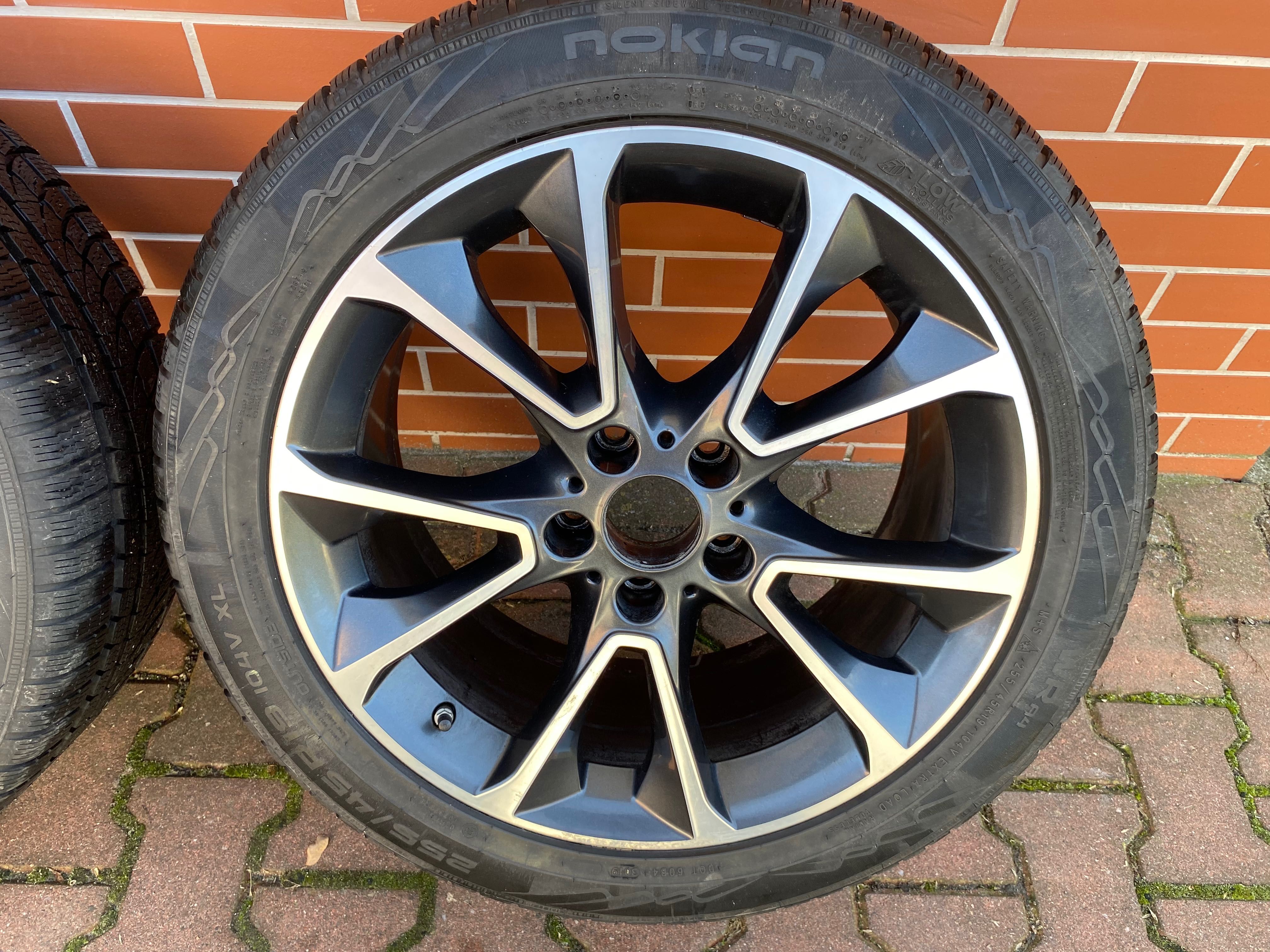 Koła felgi z oponami BMW  NOKiAN 255/45/19 TOYO 255/50/19