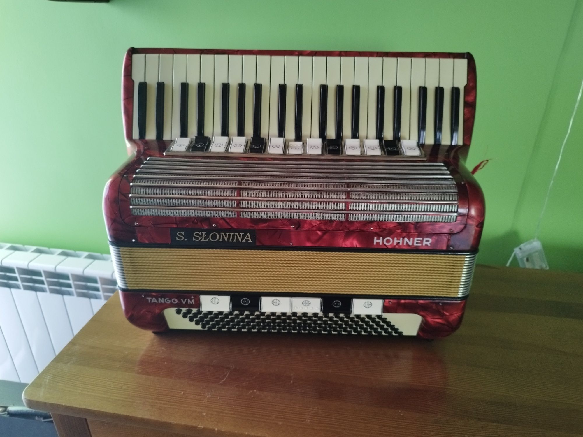 Akordeon Hohner Tango VM 120bas