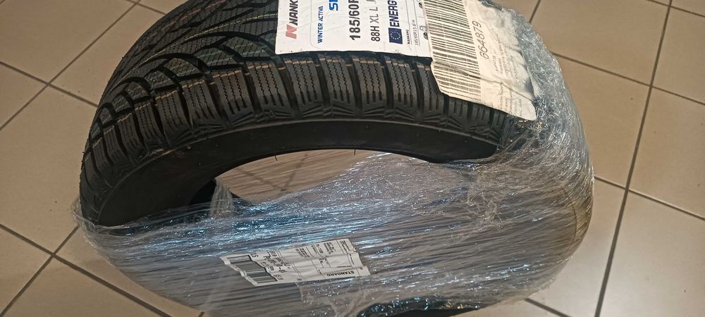 Opony Nankang 185/60R15- nowe