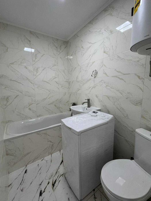 Здається однокімнатна квартира-студія в центрі