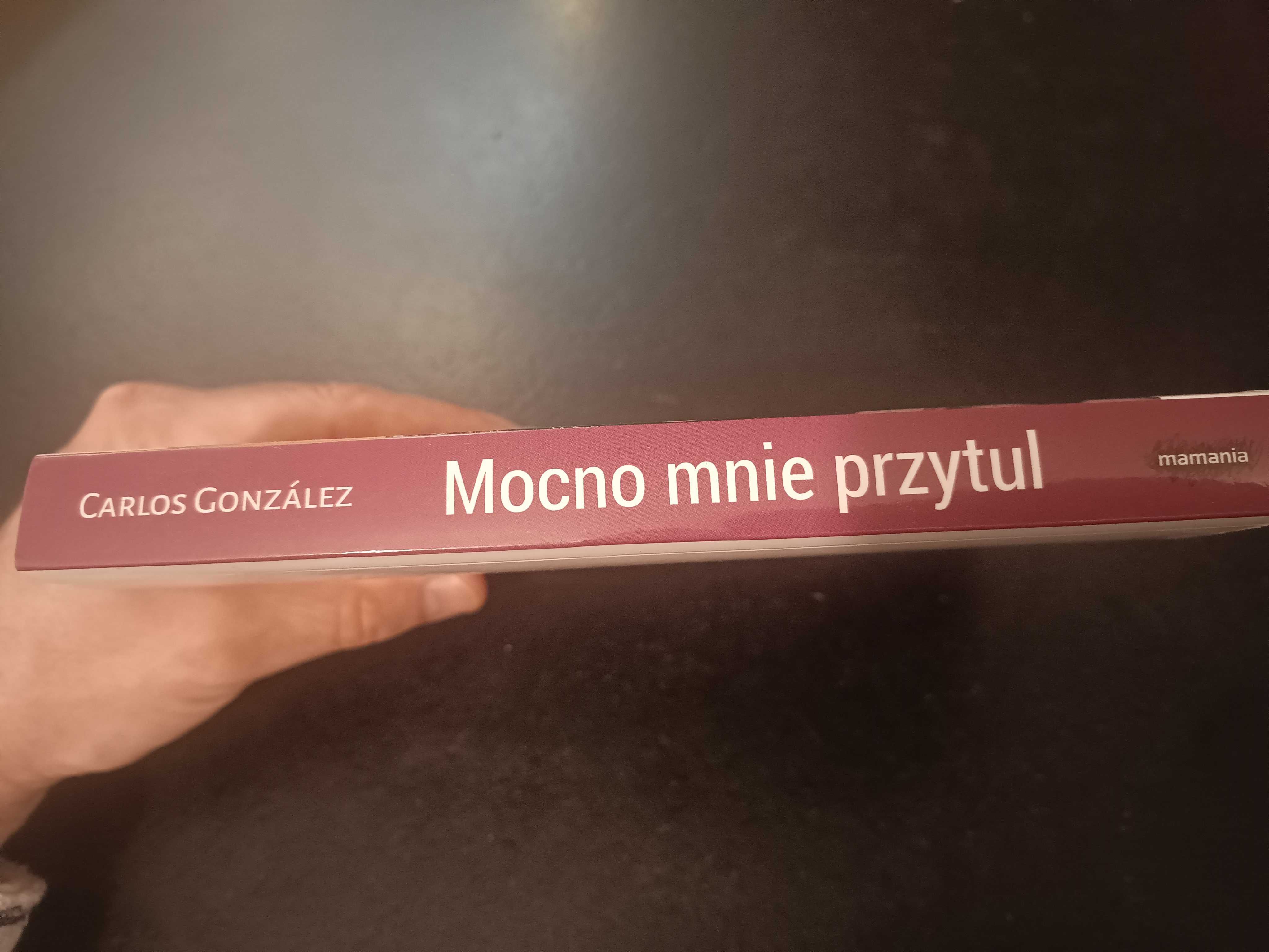 Mocno mnie przytul - Carlos González