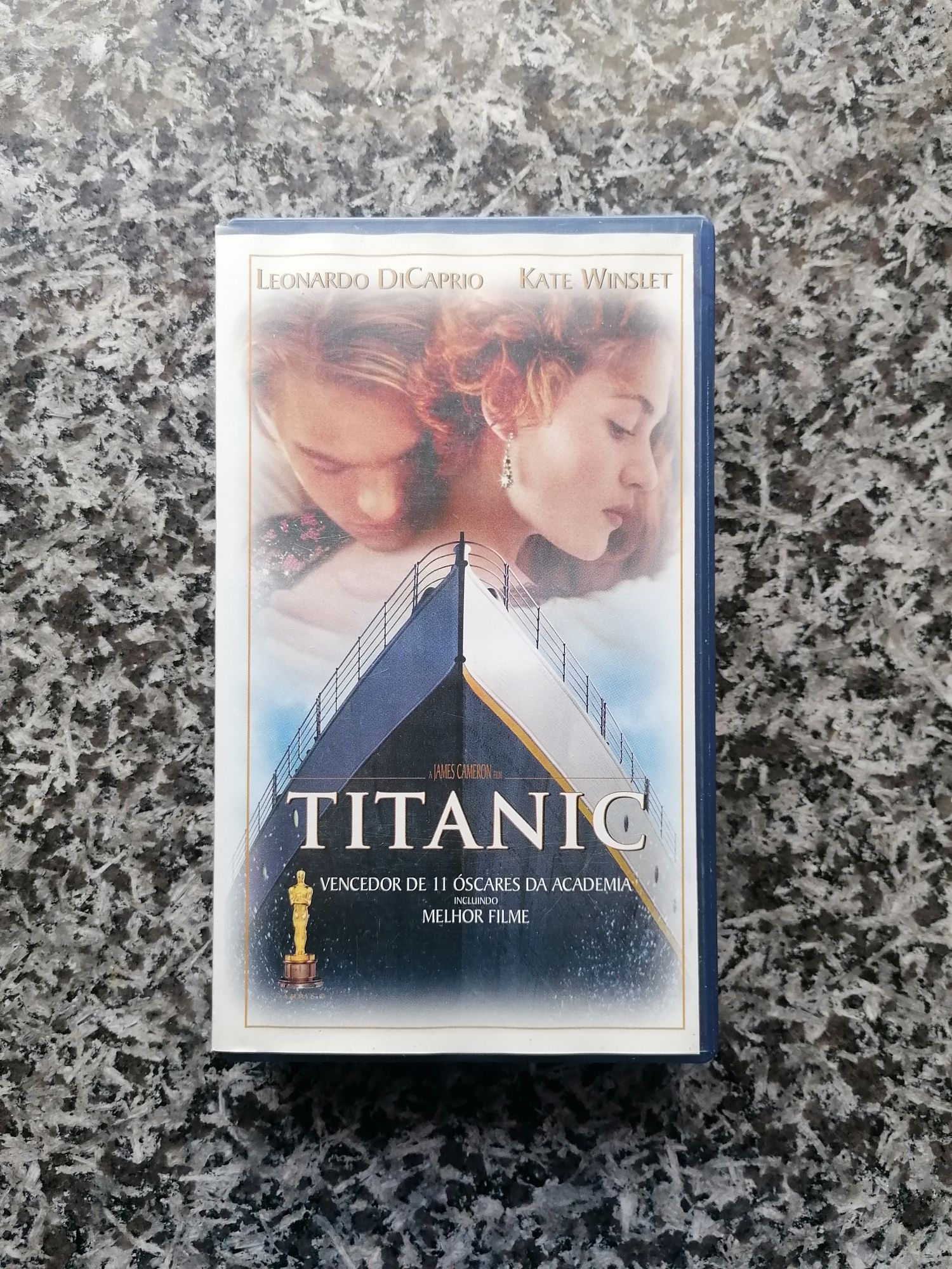 Cassetes de Vídeo VHS - Titanic, Estrada de Fogo, Charlie Chaplin