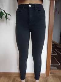 158 czarne legginsy topskop