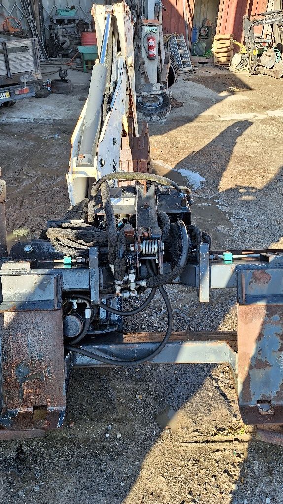 Retro Bobcat R30s ótimo estado