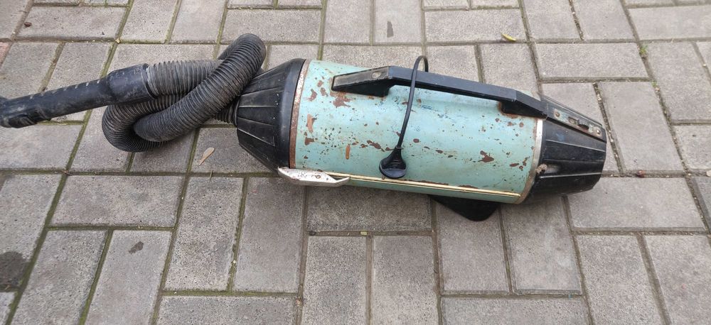 Пылесос пилосмок порохотяг Ракета