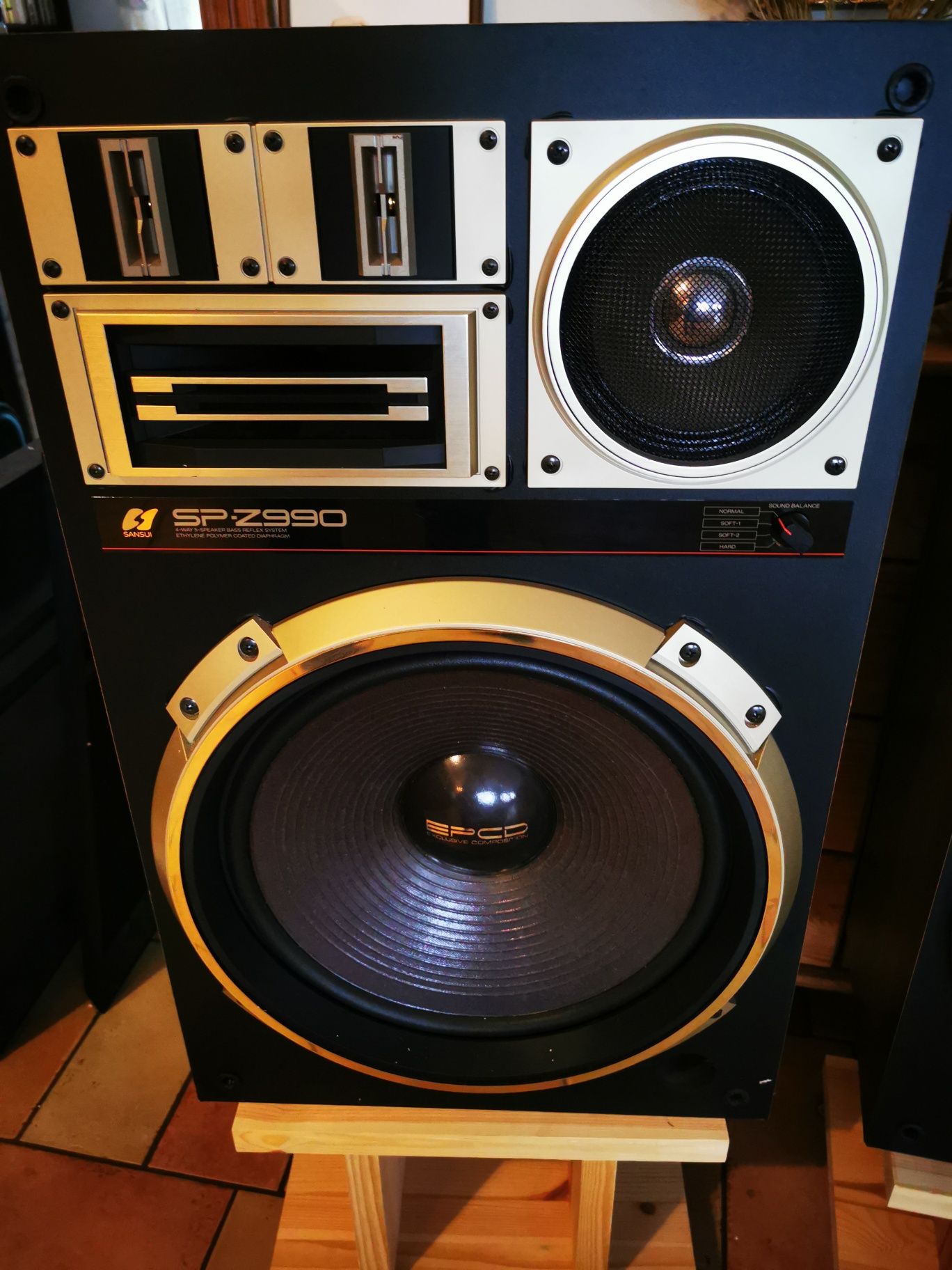Sansui sp z990 , monster , doskonałe do lampy