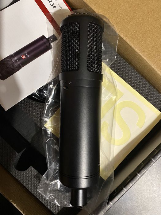 Студийный микрофон sE Electronics 2200